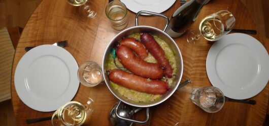 Comment préparer les spécialités vaudoises emblématiques comme le papet et le malakoff : recettes et astuces