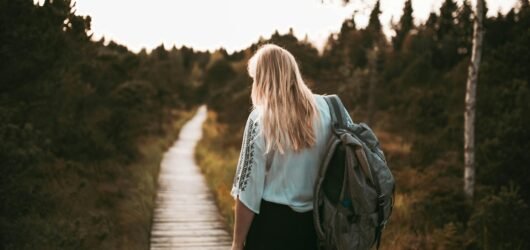 Voyager en solo dans le canton de Vaud : itinéraires et bonnes adresses pour une escapade en solitaire